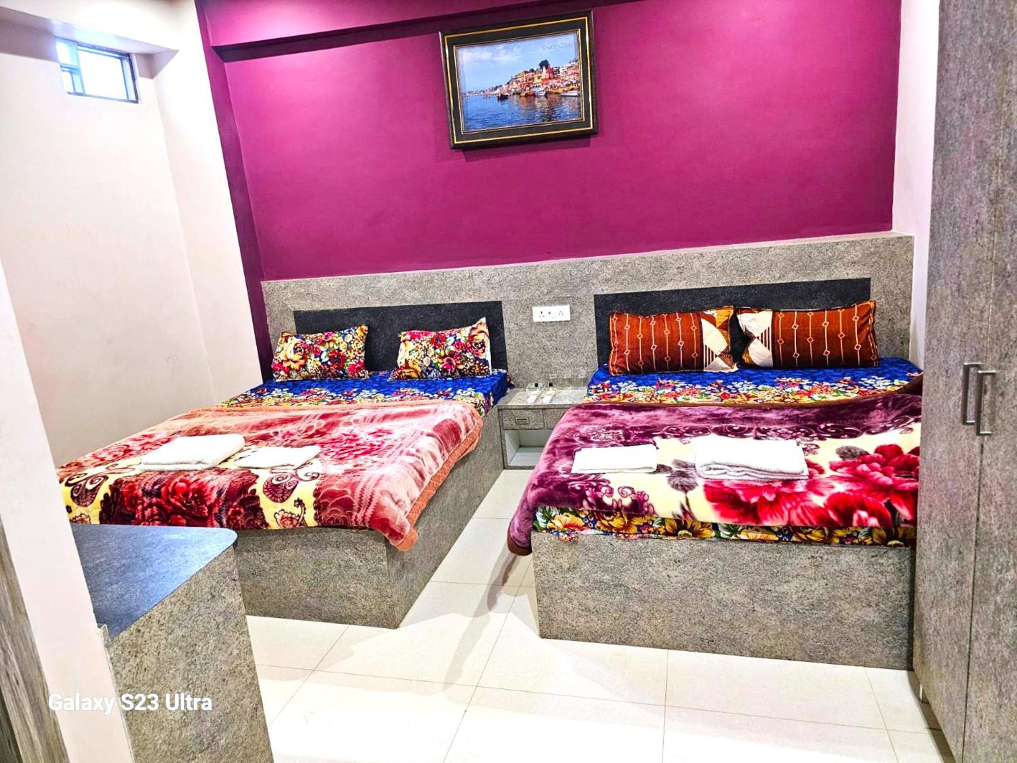 Hotel Kashi Inn Raj Ghat Varanasi Exteriör bild