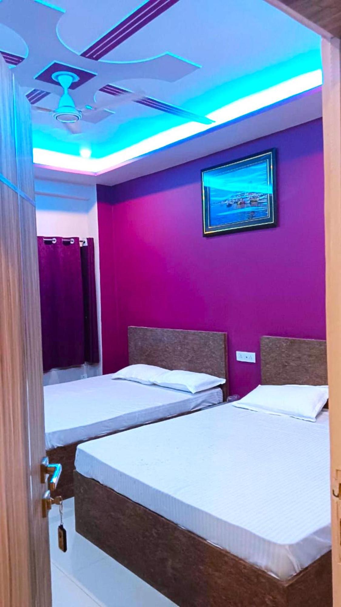 Hotel Kashi Inn Raj Ghat Varanasi Exteriör bild